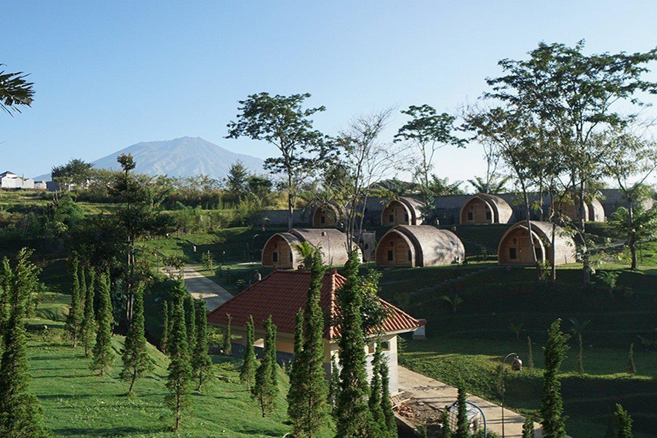 Shanaya Resort Malang Esterno foto